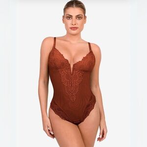 Popilush Built-In Shapewear Lace Bodysuit